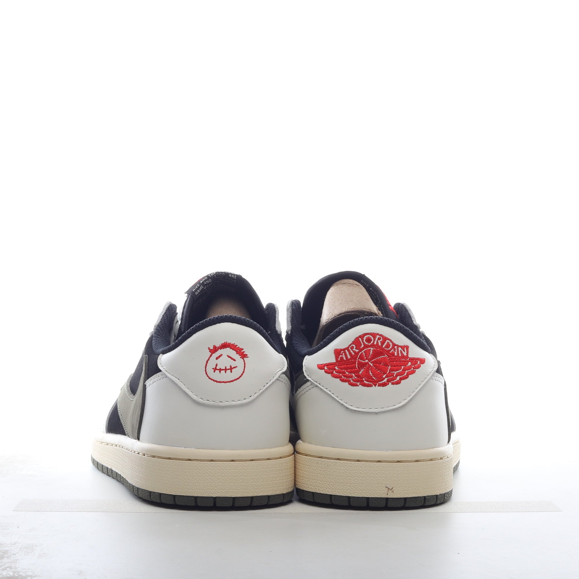 Jordan Air Jordan 1 Low - Travis Scott