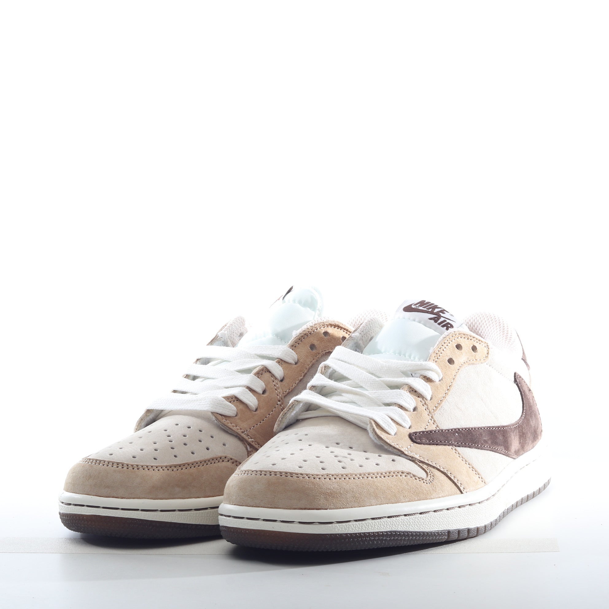 Fragment x Travis Scott x Air Jordan 1 Low