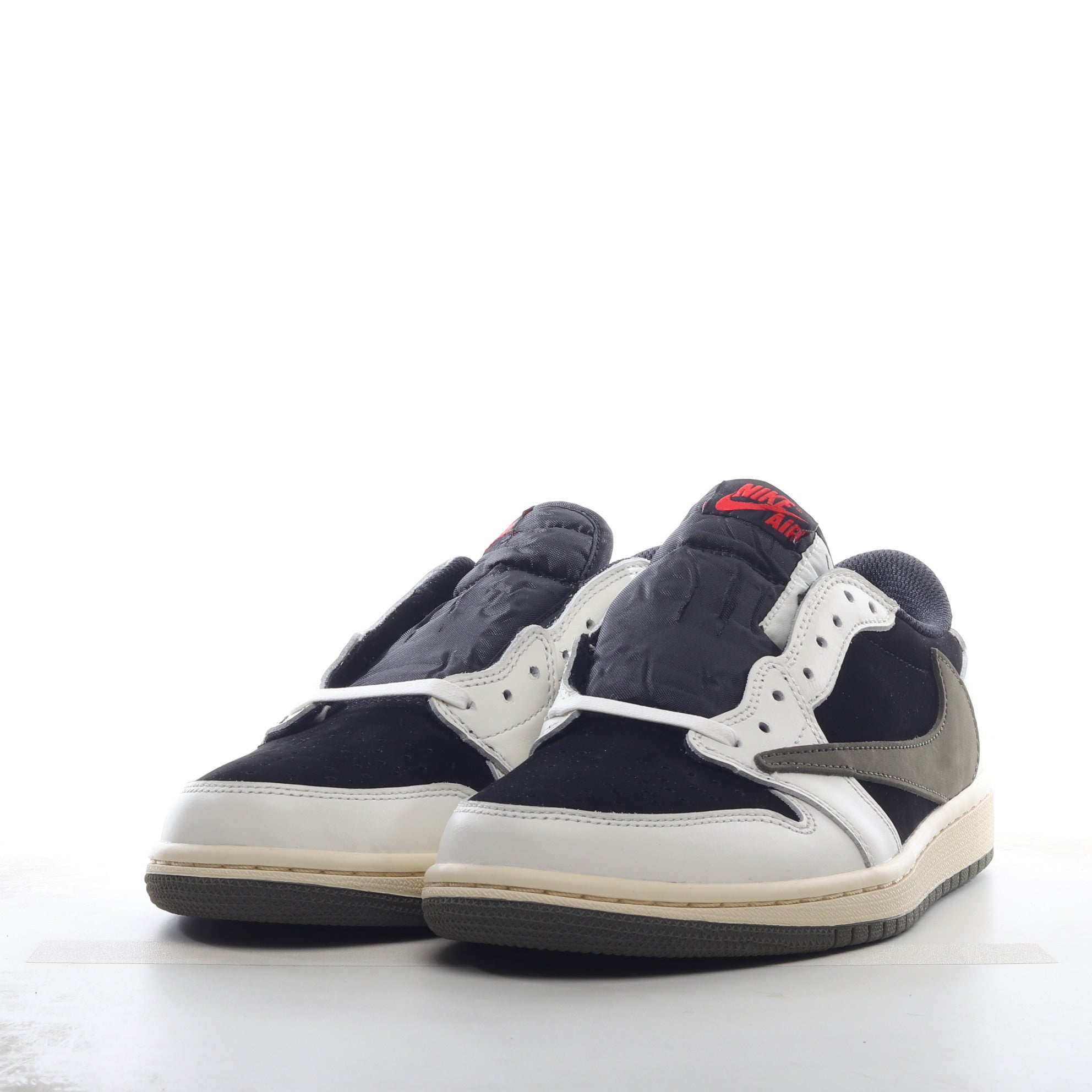 Jordan Air Jordan 1 Low - Travis Scott